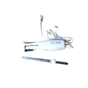 Black & Decker Electric Carving Knife EK700 9" Bread‎ Cutter  White